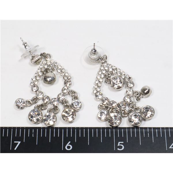 SILVER TONE RHINESTONE DROP EARRINGS