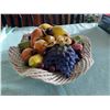 Image 1 : Fruit basket display