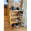 Image 1 : Folding shelf