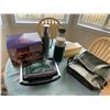 Image 1 : Thermos lot and grill etc