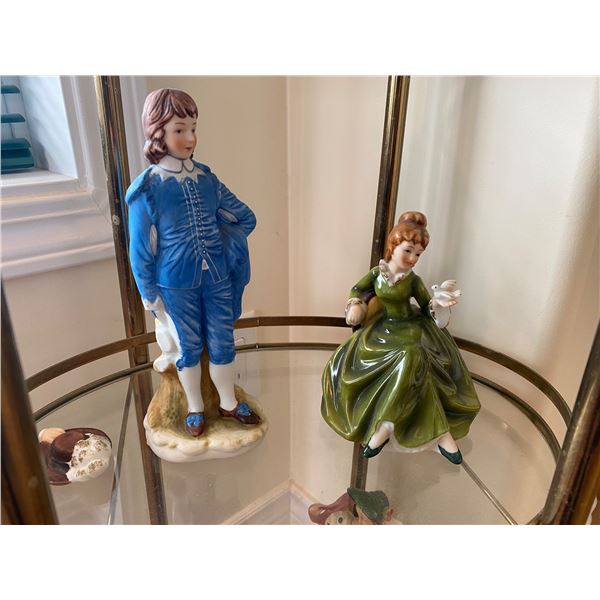 Collectible figurines