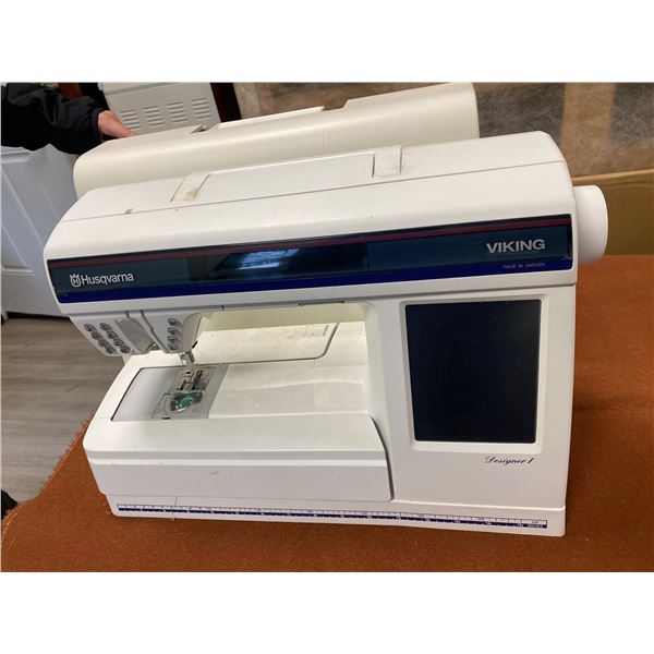 Husqvarna Viking deigned 1 embroidery machine