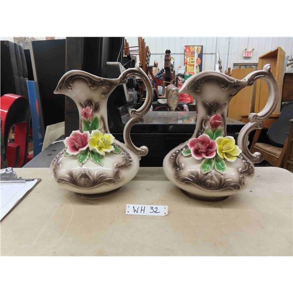 2 Italian Porcelain Vases 