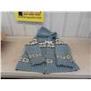 Image 4 : Cowichan Wool Sweater with Zipper and Hood Size Unknown 