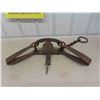 Image 1 : New House #5 Vintage Bear Trap 34'' Long   11'' Width of 