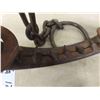Image 9 : New House #5 Vintage Bear Trap 34'' Long   11'' Width of 