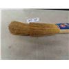 Image 4 : Antique Gulf Oil Curling Broom - Neat Old Item