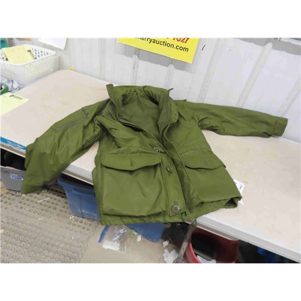 Canadian Combat Winter Parka Sz XL by Liner