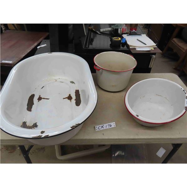 2 Enamel Basins , 1 Pot