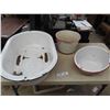 Image 1 : 2 Enamel Basins , 1 Pot