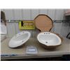 Image 1 : 2 New Porcelain Bathroom Sinks