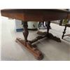 Image 3 : Walnut Dining Room Table 29"x 43" x 54" & 4 Chairs & (2) 9" Leaves