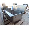 Image 2 : Stainless Steel Sink 12" x 24" x 29" plus 10" Backsplash
