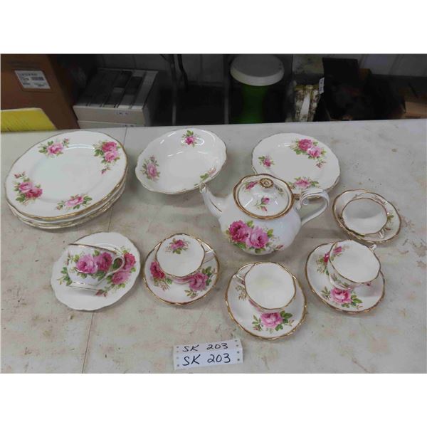 20 pc American Beauty China Set - Tea Pot Spout Broken