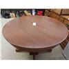 Image 4 : Round Table with Pedestal Base - 42" Wide