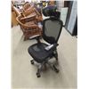 Image 1 : Executive Office Chair - New or Like New