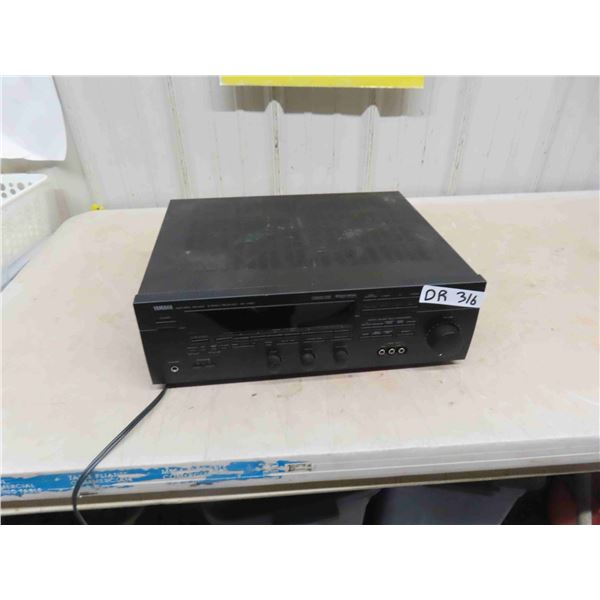 Yamaha Stereo Receiver RX V590 yamaha-rx-v590-rds-reciever