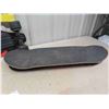 Image 6 : Lucaon Skateboard 9" x 37" - Originally Battery Operated & Lamar Deck 8.5" x 31"
