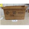 Image 4 : 2 Wooden Crates ; 7Up 10.5"  11" x 18" & Castrol with Lid 10.5" 11" x 17"