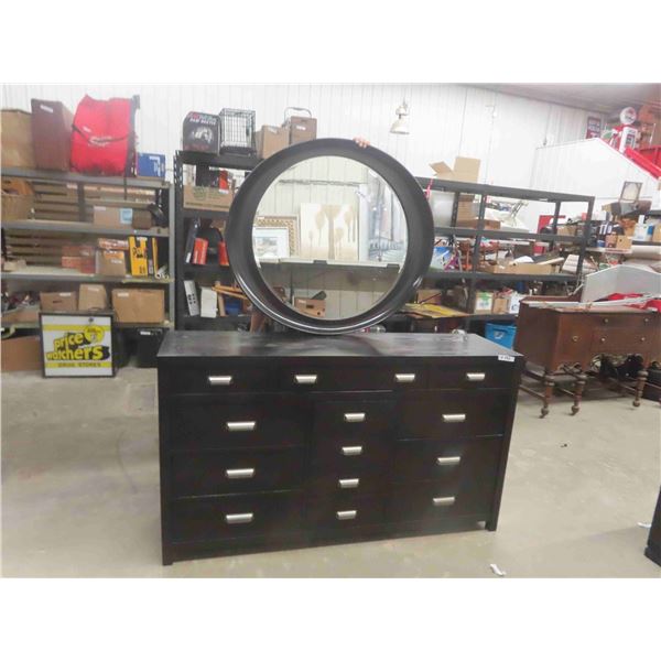 Dresser 18" x 38" x 66" & Mirror 42" Wide