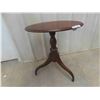 Image 1 : Walnut Tilt Top Stand 13" x 23.5" x 28"