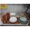 Image 1 : Glassware, Kitchenware, Plates, Chutney Board, plus more