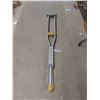 Image 1 : 1 Pair of Aluminum Crutches