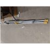 Image 2 : 1 Pair of Aluminum Crutches