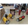 Image 1 : Motion Sensor Security Light, 4 Flashlights, Thirst Extinguisher, Shakers