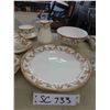 Image 4 : 39 pcs Bone China - Royal Worchester