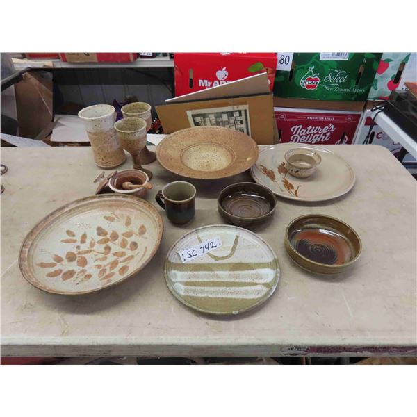 Various Pieces of Pottery 