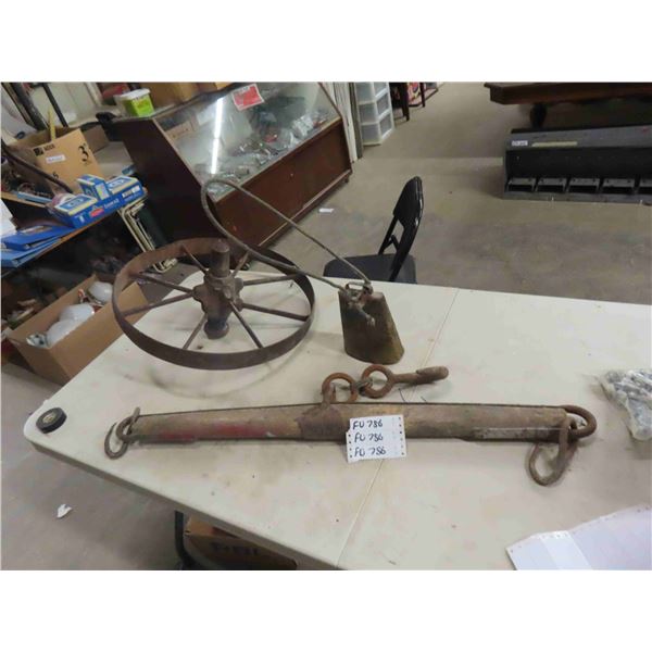 Steel Wheel 19" Wide, Open Cow Bell, Single Tree Setup for Hanging Deer