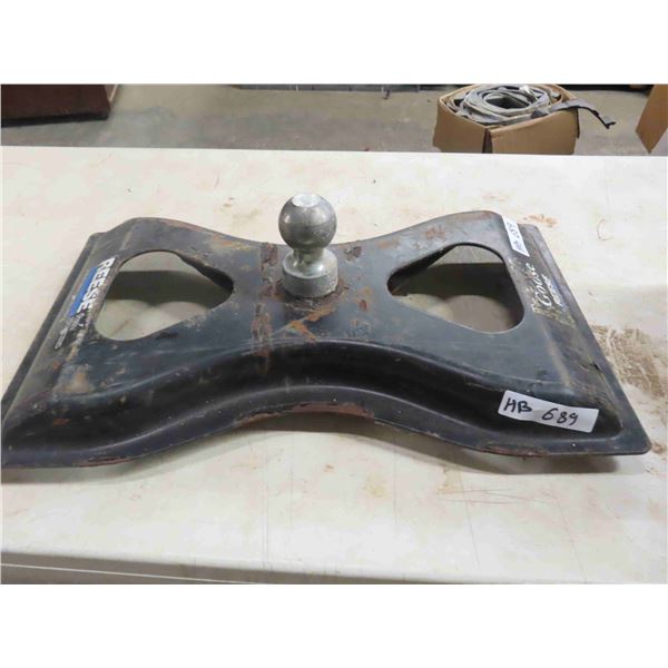 Reese Goose Neck Hitch with Ball