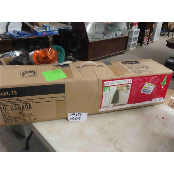 Christmas Tree - Prelit 4' 