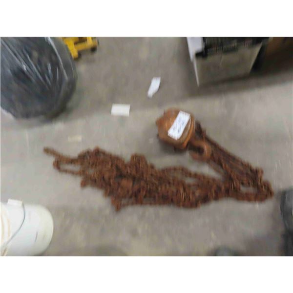 Chain Hoist 2/3 Ton - I Believe?