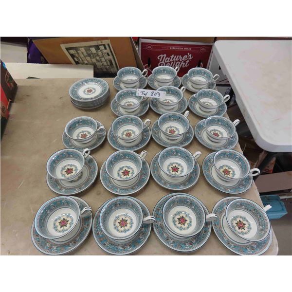 Wedgewood Florentine China ; 18 Cups + Saucers, (8) 6" Plates