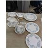 Image 7 : 31 pcs Royal Albert - Various Patterns