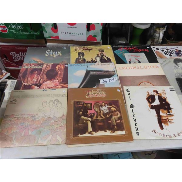9 Albums : Cat Stevens , Doobie Brothers , Styx , Plus