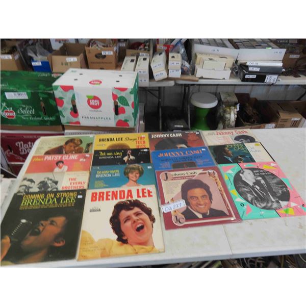 14 Albums : Johnny Cash , Eoerly Bros , Patsy Cline , Plus