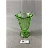 Image 2 : 1930's Uranium Art Deco Green Glass Vase. Nice Glow. 8" x 5". No Chips Or Cracks. Had Straw Mark