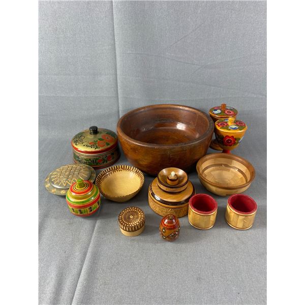 Lot Of Various Wood Bowls - Some Handpainted & Carved