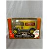 Image 2 : 2 New Old Stock 1917 Ford Model T Home Hardware Limited Edition Die Cast 1/25 Scale Unopened Box