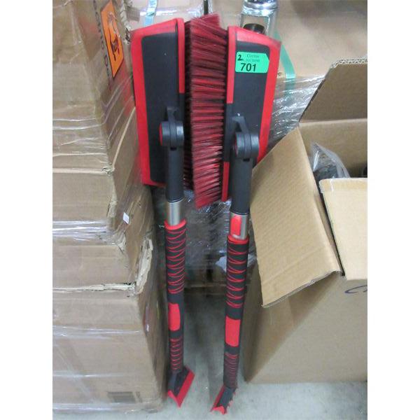 2 Telescopic Windshield Snow Brushes - Store Returns