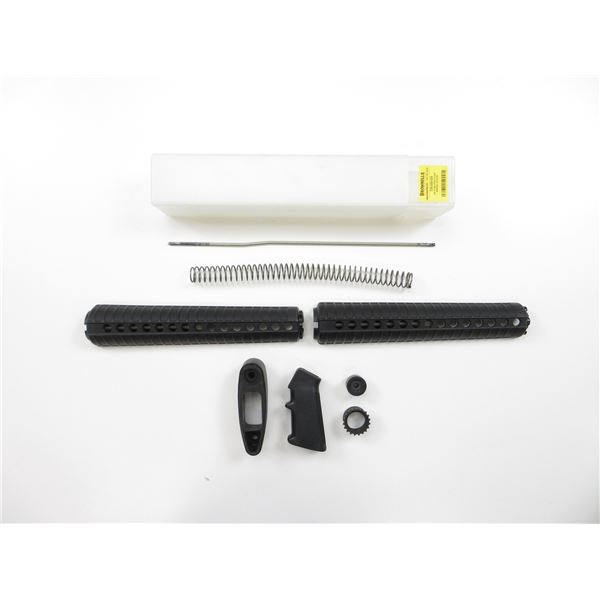 ASSORTED AR-15 PARTS LOT