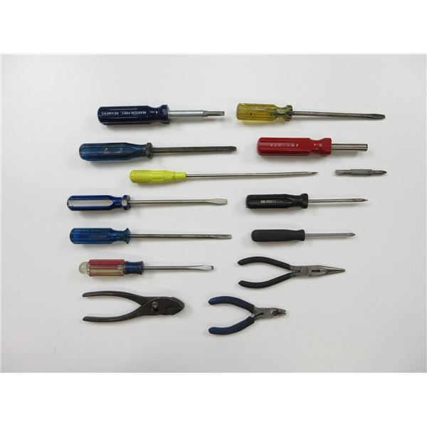 ASSORTED SCREWDRIVERS AND PLIERS LOT