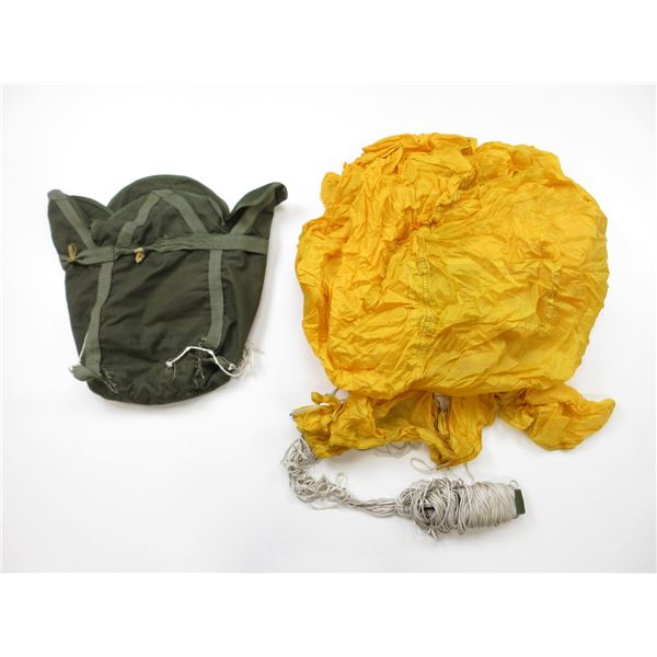 CANADIAN CARGO PARACHUTE PACK