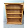 Image 1 : Wooden Bookshelf