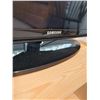 Image 2 : 32" Samsung Smart TV