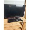 Image 1 : 26" Samsung TV and JVC DVD Player