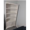 Image 1 : White Bookshelf